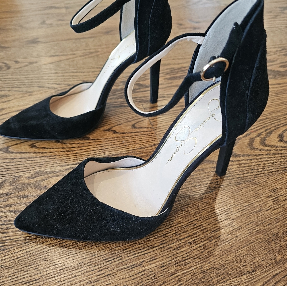 Jessica Simpson heels